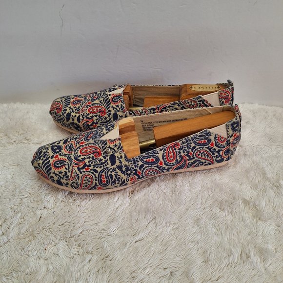 Mad Love Shoes - Picture 4 of 9